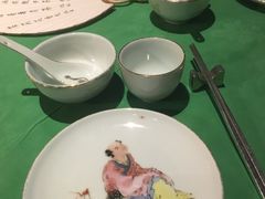 餐具摆设-誉八仙茶室酒楼(新天地店)
