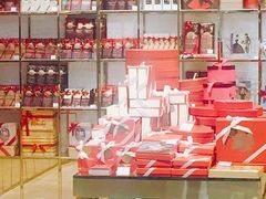 零售区-VENCHI 闻绮(北京国贸商城店)