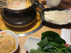 -尚品小土屋涮毛肚(李沧万达店)