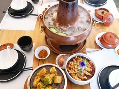 丽江腊排骨铜锅-云里小坐·小院里·团建·宴请·下午茶(三圣乡店)