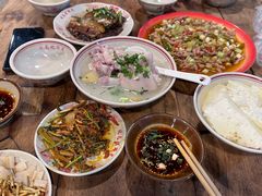 -老方桌烂蹄花川菜馆(九龙坡店)