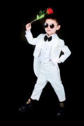 -爱儿宝孕妇儿童亲子摄影(月亮河店)