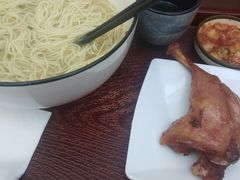 -百年老字号·观振兴蟹黄面·三虾面·苏式面(观前街富仁坊巷店)