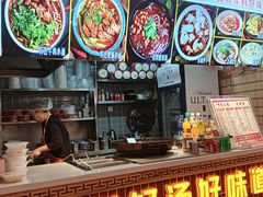 -八一好吃街·高品美食广场