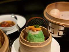 海胆带子蒸饺-北京四季酒店·采逸轩