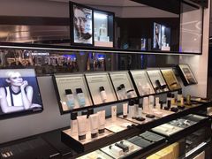 -王权免税店(普吉机场店)