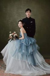 -雪中彩影婚纱摄影·微光艺术中心