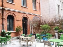 -潮一不贰·法式甜品·生日蛋糕·西式简餐(外滩店)