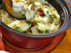 -周鱼小馆石锅酸菜鱼(活力汇店)