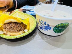 -穆得·老周家牛肉烧饼(普利街店)