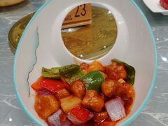 菠萝咕噜肉-春满人间酒楼(园岭中路店)