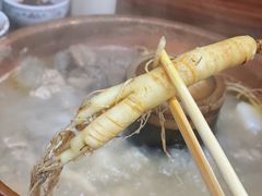 -朴小妹人参鸡汤火锅(长白山万达店)