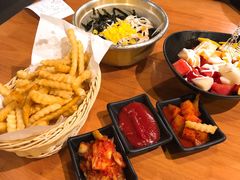 -肥肥虾庄·金牌油焖大虾(杨园滨江时代walk店)