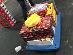 -上海龙吴水胜海发市场