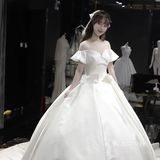 在婚纱店当在逃公主👸