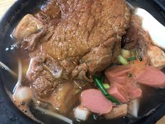 -样样红面馆