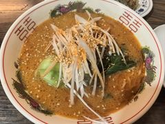-拉面莊夢語＆中华料理八椿