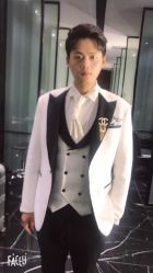 点击看大图 -太郎花子婚纱摄影艺术中心