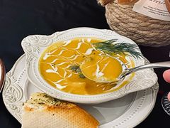 -Mark&Mars Restaurant