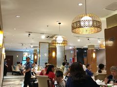 大堂-老人和饭店(打浦路店)