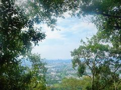-灵岩山风景区
