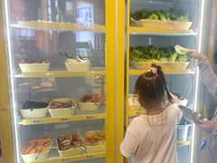 -哈哈碳都·牛肋条无限自助烤肉(台江万达店)
