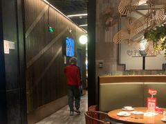 -爱碗亭·鲜炒湖南菜(壹城中心店)
