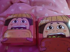 -韦小堡·炸鸡汉堡(中南店)