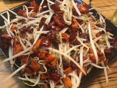 爆炒豆芽-长青菠菜面·烧烤
