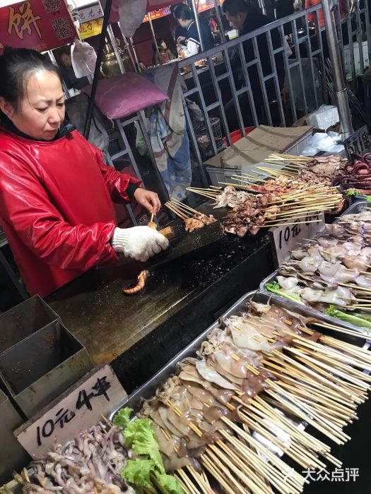 新石中路夜市小吃圖片