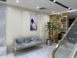 -3AM HAIR SALON染发接发