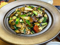 -云海肴·汽锅鸡·云南代表菜(天山百盛优客店)