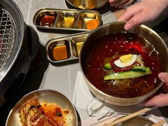 -草家酱蟹炭火烤肉店(珲春南路一店)