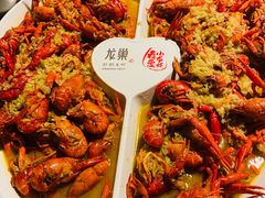 金牌蒜香小龙虾-龙巢盱眙龙虾·牛蛙·烧烤宵夜(八卦岭店)
