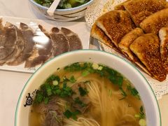 -伊北味·清真青海拉面村(延安路店)