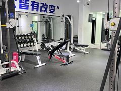 -汗水空间私教健身连锁(SM广场店)