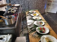 -三亚亚龙湾雅高美爵酒店
