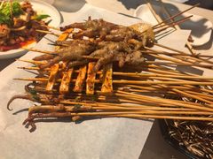 -华府九号海鲜烧烤大排档(龙域店)