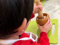 -乐融婴幼儿成长中心(四季青校区)