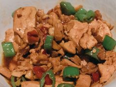 -佬麻雀·新湘菜(东方宝泰店)