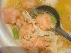 -新白鹿餐厅(百联中环店)