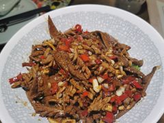 -黄泥岗·地道湖北菜(奥特莱斯店)