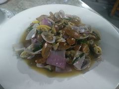 -四川小胡子海鲜(丁村万人海鲜广场店)