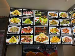 -李连贵酒家熏肉大饼(昆明街店)