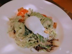 布拉格有机农场沙拉-布拉格餐厅· 中欧捷克菜(全国首店)