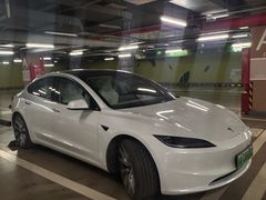 -TESLA 特斯拉(北京颐堤港体验店)