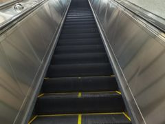 -红土地(地铁站)