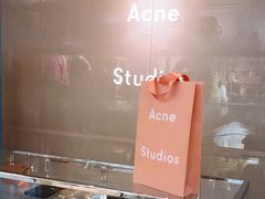 -Acne Studios(芮欧百货店)