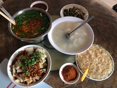 -岩保农家乐