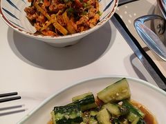 -黄记煌三汁焖锅(新佳丽江汉路店)